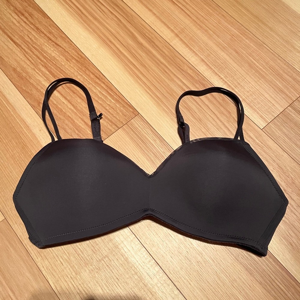 NWOT Aerie Black Wireless Bra with Racerback size 34D